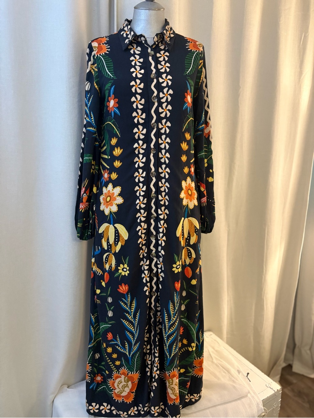 Farm Rio x Anthropologie Embroidered Floral Bird Maxi Shirt Dress 100% Viscose S - Picture 3 of 16